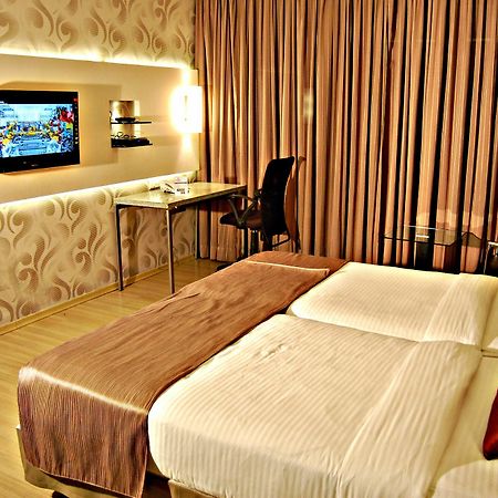 Sentosa Resorts Chinchvad المظهر الخارجي الصورة